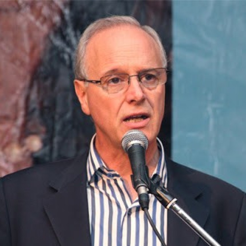 DANIEL GOLLÁN: 
