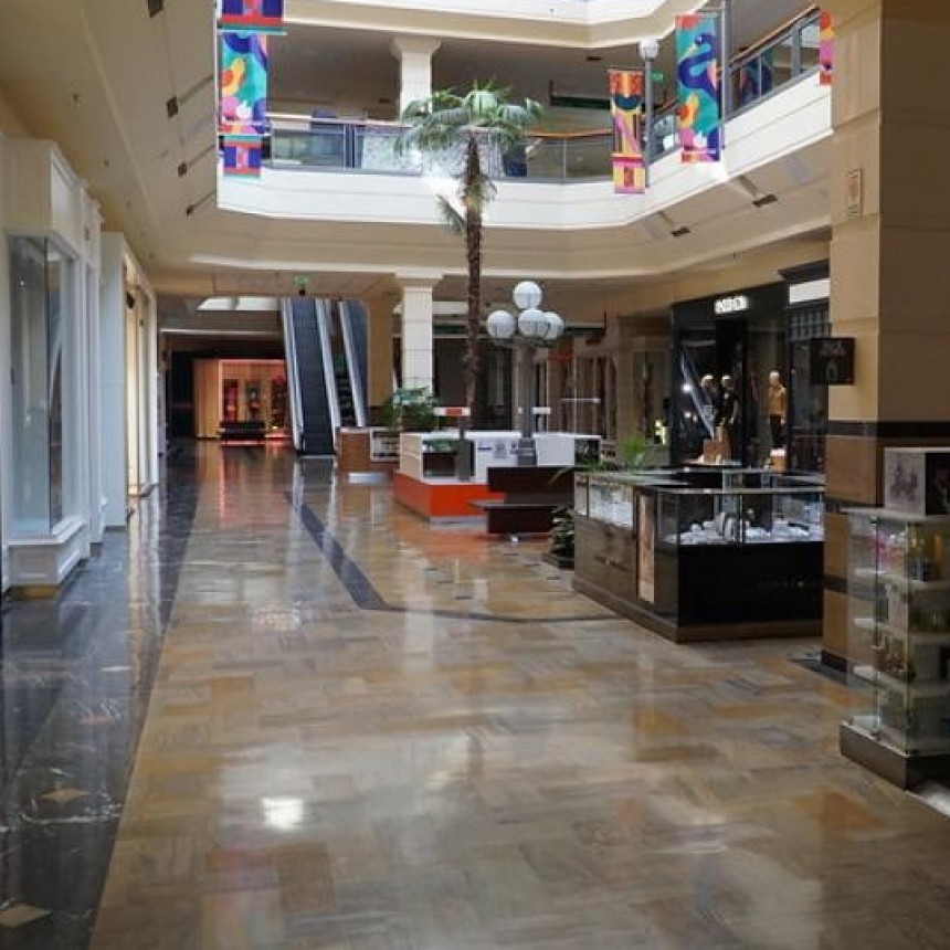 SAN ISIDRO HABILITÓ COMERCIOS EN SHOPPINGS