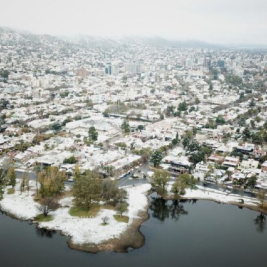 NEVÓ EN LA PROVINCIA DE BUENOS AIRES Y SE ESPERAN BAJAS TEMPERATURAS EN LA CIUDAD