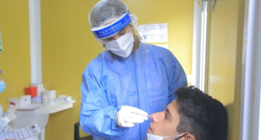 LOS CASOS BAJARON EN LA PROVINCIA POR QUINTA SEMANA CONSECUTIVA PERO CON UNA SEÑAL DE ALERTA