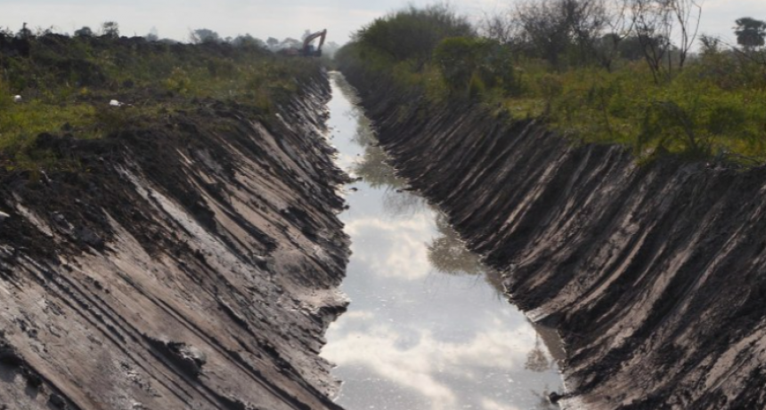 DESAPARICIÓN DE CECILIA: HALLARON HUESOS Y UN DIJE EN UN RÍO CERCANO A LA CHANCHERÍA DE EMERENCIANO SENA