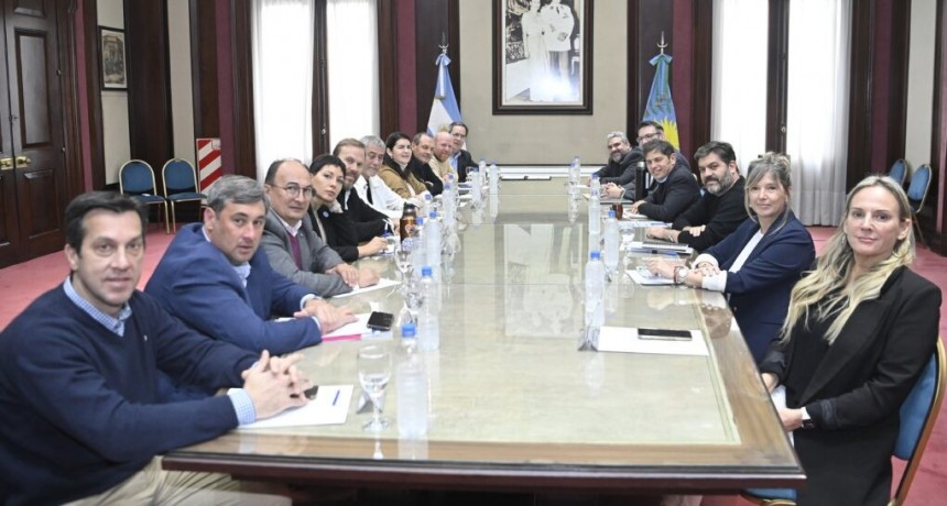 DIEZ MUNICIPIOS FIRMARON CONVENIOS CON EL BAPRO PARA FINANCIAR LA COMPRA DE BIENES DE CAPITAL