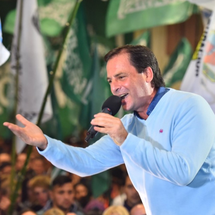 INTENDENTES DEL PJ LE RECLAMARON A VIDAL UNA CAMPAÑA LIMPIA