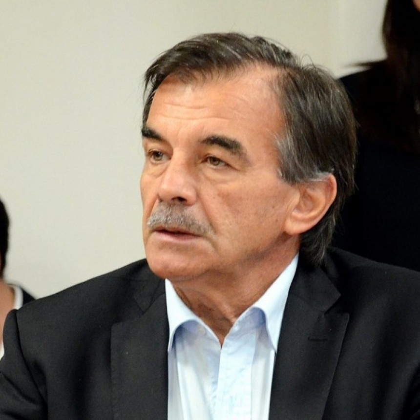 EL DIPUTADO MIGUEL BAZZE TIENE CORONAVIRUS