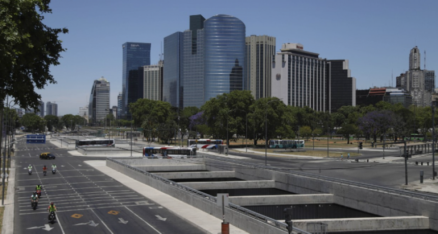 NUEVA DENUNCIA POR LA TRANSFERENCIA DE INMUEBLES DEL ESTADO A LA CIUDAD PARA EL PASEO DEL BAJO