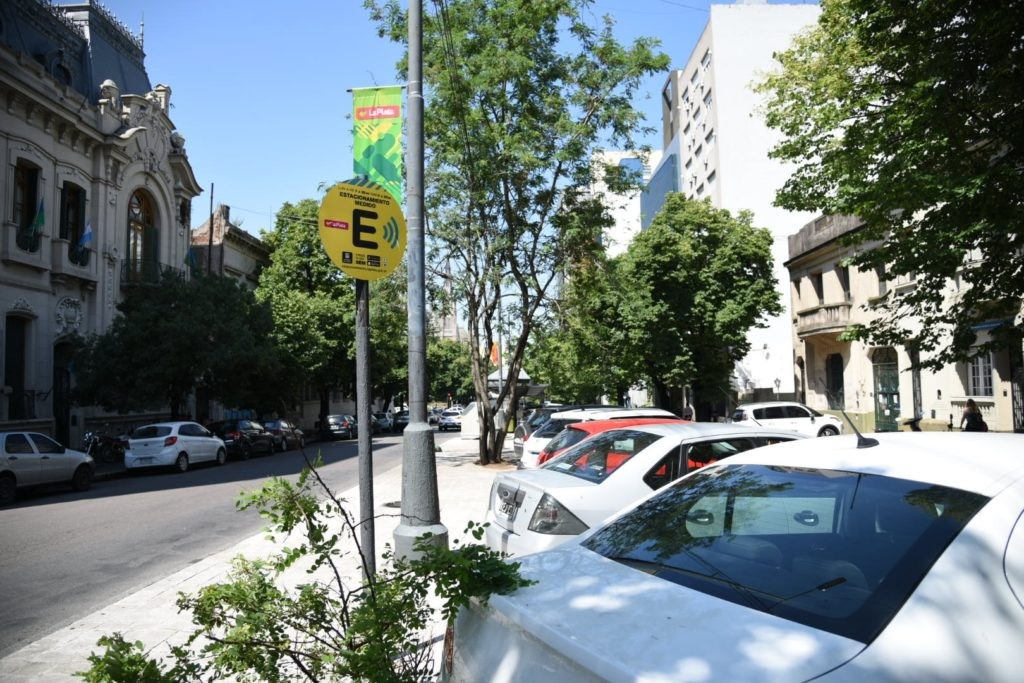 AUMENTA EL ESTACIONAMIENTO MEDIDO EN LA PLATA: $70 LA HORA