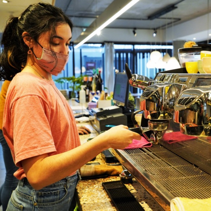 CAFÉ VILO: VICENTE LÓPEZ CELEBRÓ A LAS CAFETERÍAS
