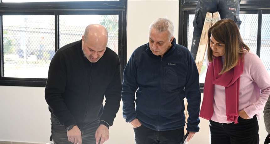JULIO ZAMORA: &ldquo;EJECUTAMOS M&Aacute;S DE 40 OBRAS DE INFRAESTRUCTURA ESCOLAR EN EL PRIMER SEMESTRE PORQUE LA EDUCACI&Oacute;N ES UNA PRIORIDAD PARA EL MUNICIPIO"