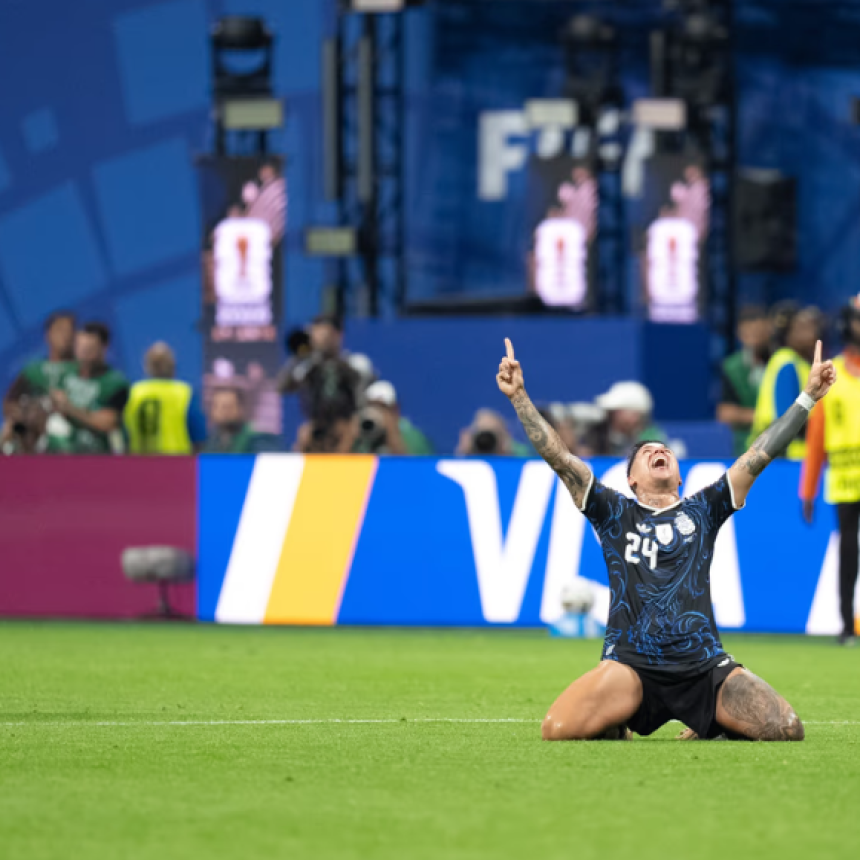 LA SELECCI&Oacute;N ARGENTINA LE GAN&Oacute; UN PARTIDO PARA EL INFARTO A INGLATERRA Y SE METI&Oacute; EN LA GRAN FINAL DEL MUNDIAL 2026