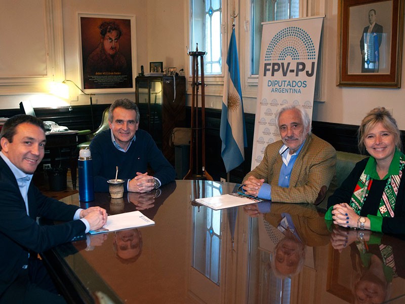 WATSON IMPULSA LA CONSTRUCCIÓN DE HOSPITAL UNIVERSITARIO EN FLORENCIO VARELA