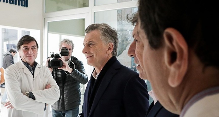 MACRI VISITÓ UN GERIÁTRICO EN VICENTE LÓPEZ Y EL HOSPITAL MATERNO INFANTIL DE SAN ISIDRO