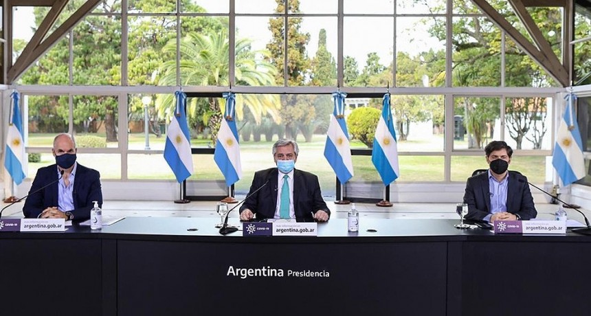 EL AISLAMIENTO CONTINÚA 