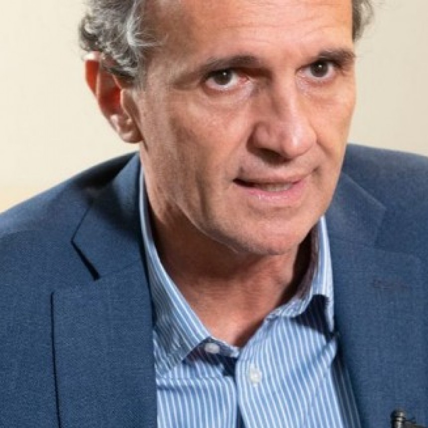 GABRIEL KATOPODIS EL MINISTRO QUE SUMÓ RESPONSABILIDADES EN EL GOBIERNO NACIONAL