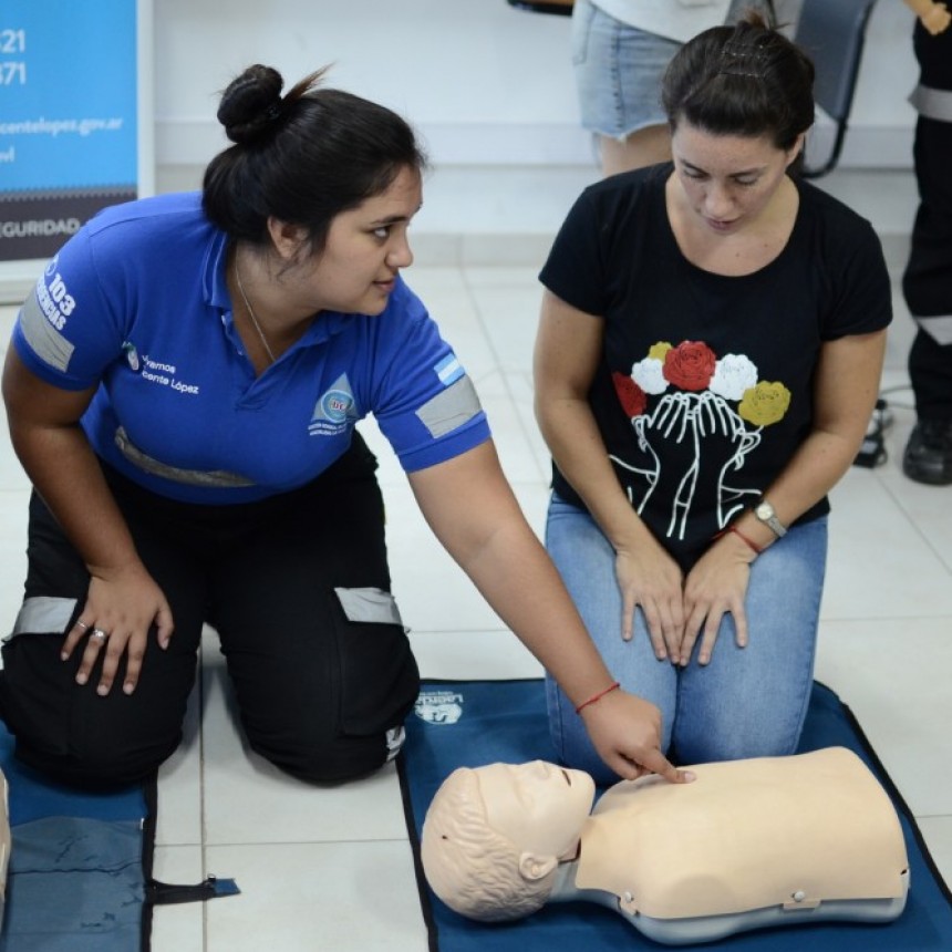 VICENTE LÓPEZ BRINDA UN TALLER GRATUITO DE RCP Y PRIMEROS AUXILIOS