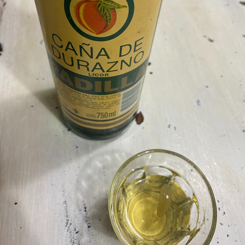 EL RITUAL DE LA PACHAMAMA: CÓMO SE PREPARA LA CAÑA CON RUDA