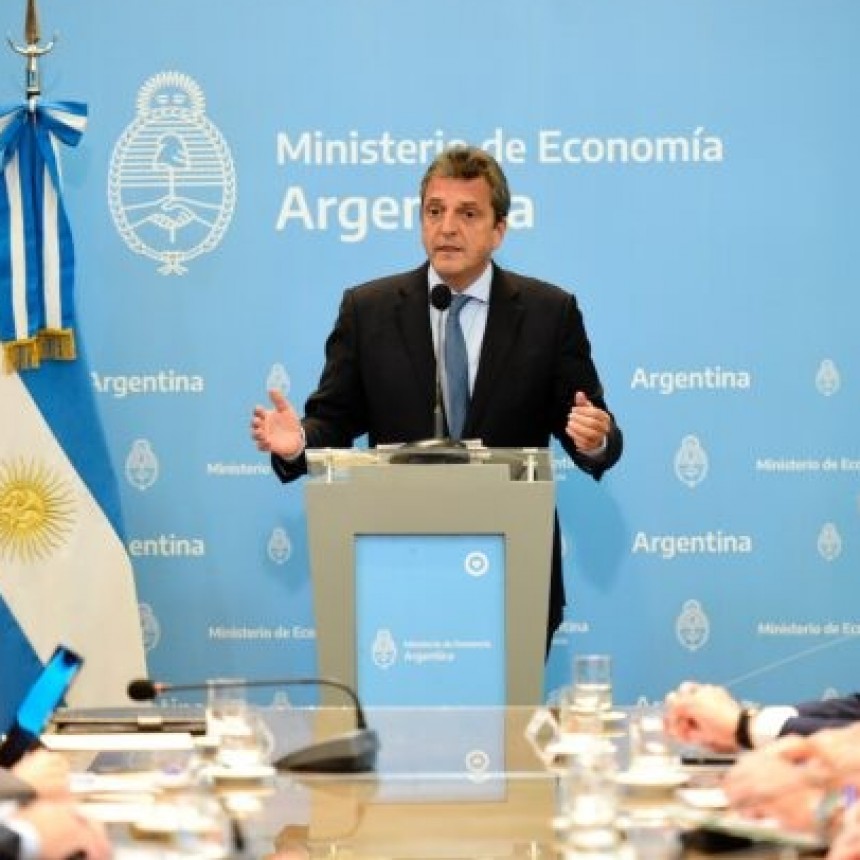 MASSA HABLÓ DE UN “GOBIERNO DE UNIDAD NACIONAL” CON RADICALES Y PERONISTAS QUE HOY ESTÁN EN EL PRO