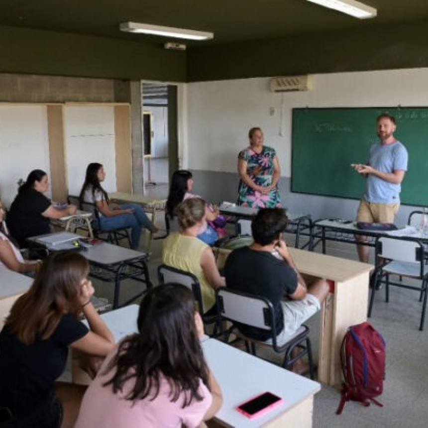 COMIENZAN A DICTAR NUEVAS CARRERAS UNIVERSITARIAS EN OCHO MUNICIPIOS DEL INTERIOR BONAERENSE