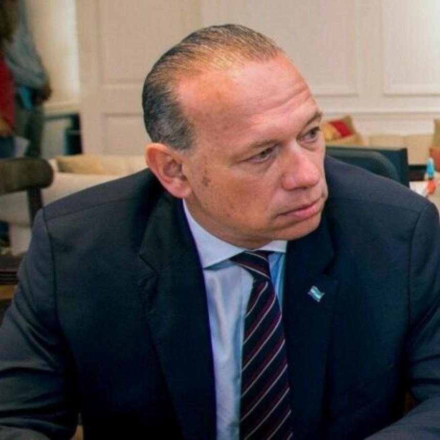 SUPUESTOS SAQUEOS: BERNI DIJO QUE HAY “36 DETENIDOS” Y DENUNCIÓ ACCIÓN EN REDES