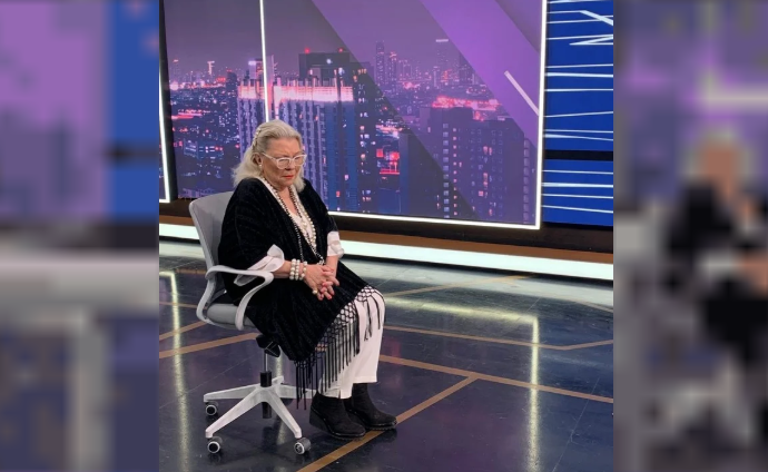 CARRIÓ, SIN FILTROS, ACUSÓ A MILEI DE VER 