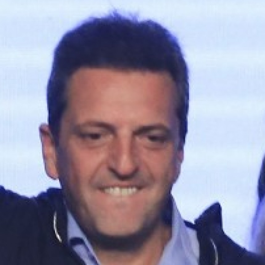 MASSA TIRÓ AL PECHO: 