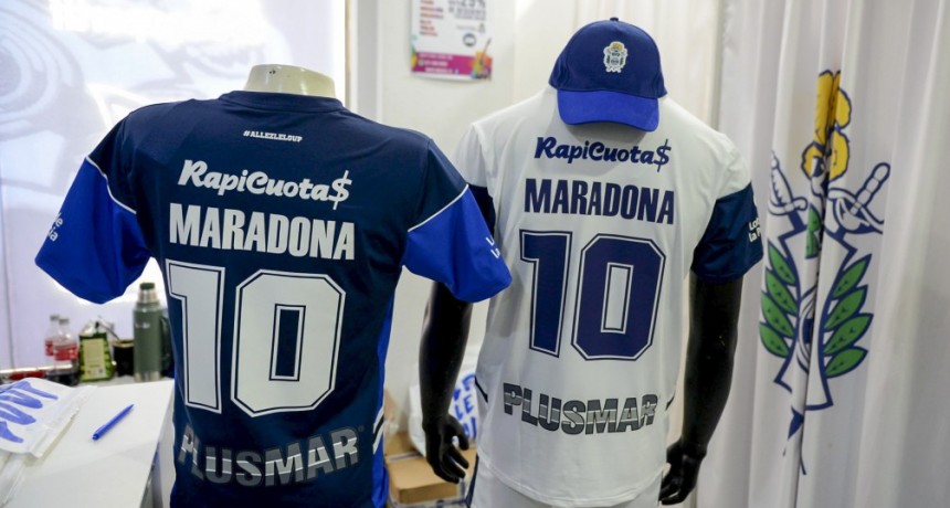 MARADONA YA HIZO OTRO MILAGRO: LA CÁMARA DE TURISMO AGRADECE 