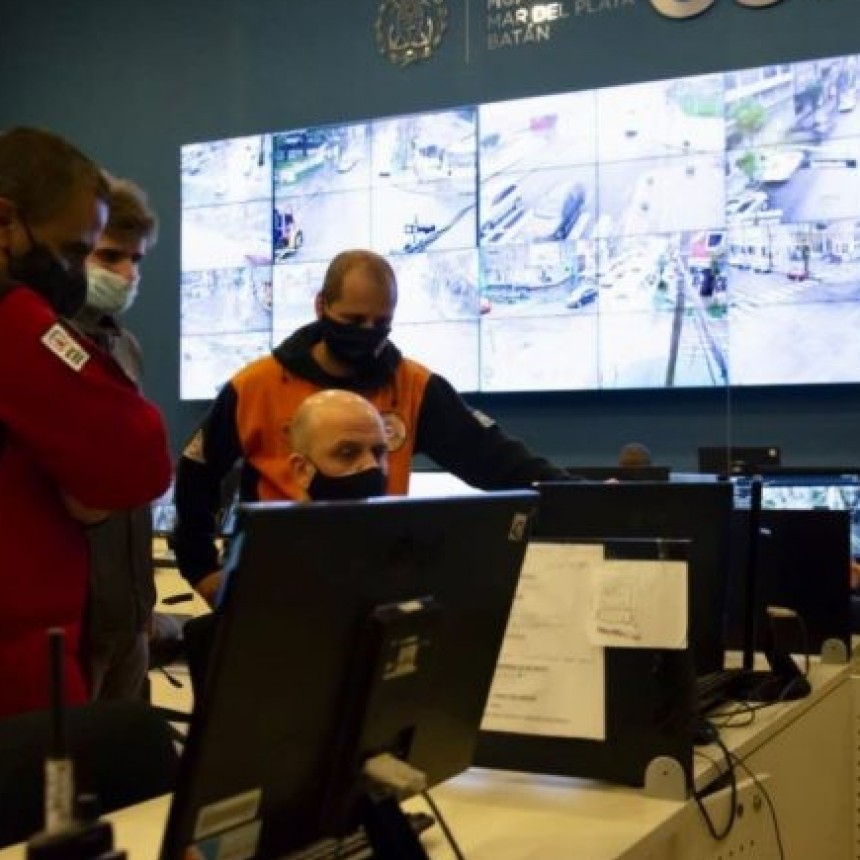 MAR DEL PLATA SUSPENDE LAS CLASES POR EL TEMPORAL DE VIENTO Y LLUVIA