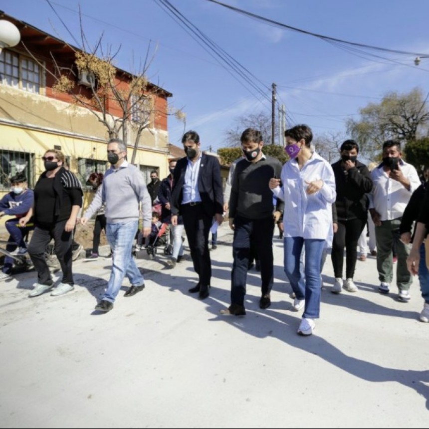 LOS MINISTROS BONAERENSES PUSIERON SU RENUNCIA A DISPOSICIÓN DE AXEL KICILLOF