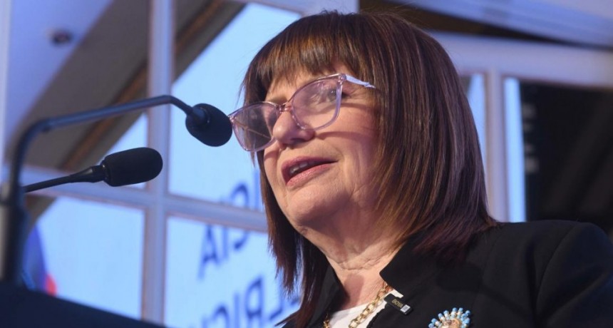 BULLRICH PIDIÓ QUE SCHIARETTI SE BAJE Y SU ENTORNO LA LLAMÓ 
