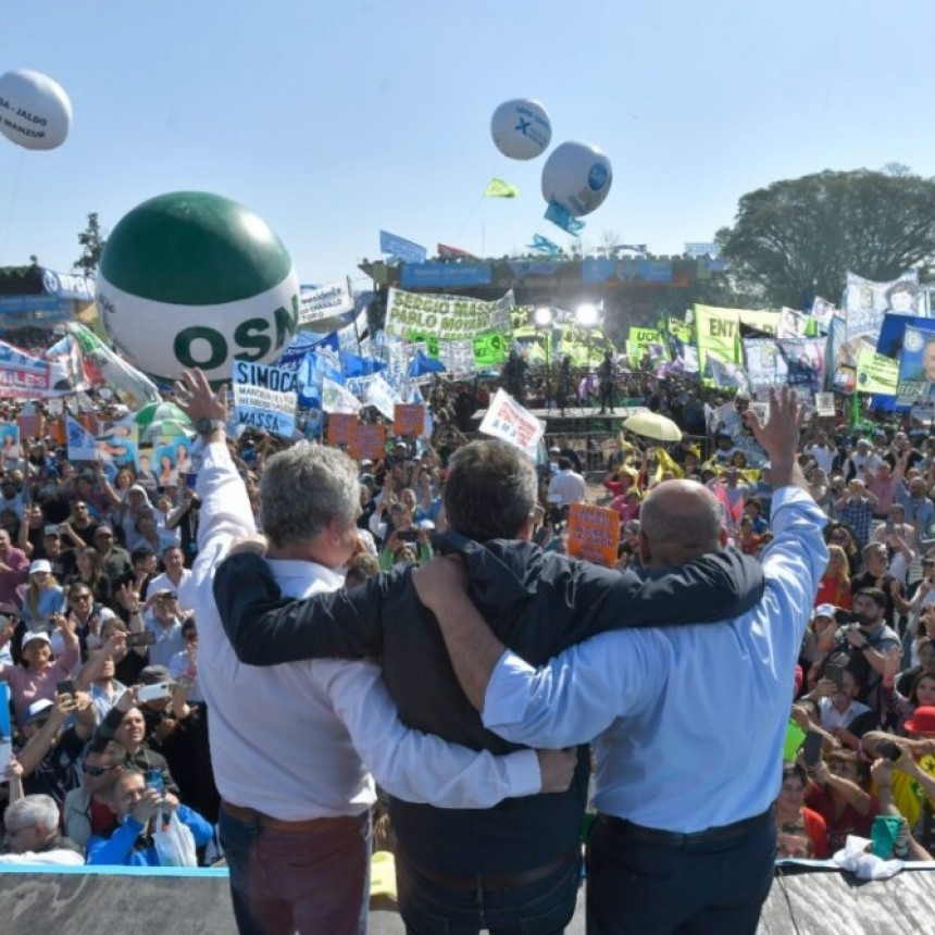 MASSA RELANZÓ SU CAMPAÑA EN TUCUMÁN CON RENOVADAS CRÍTICAS A MILEI Y EL RESPALDO DE TODO EL PJ