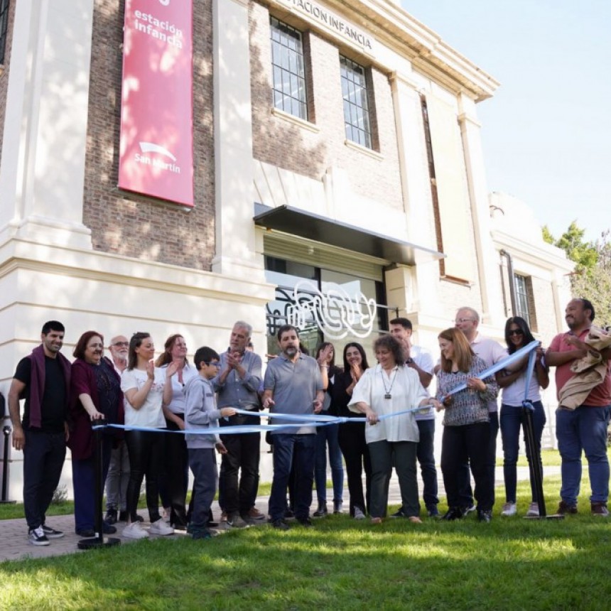 FERNANDO MOREIRA INAUGURÓ ESTACIÓN INFANCIA