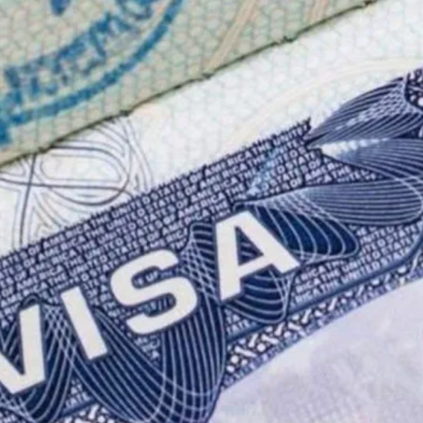 VISA WAIVER EN RIESGO PARA ARGENTINA: CASO SPAGNUOLO Y KARINA MILEI HABRÍA LLEVADO A EEUU A PAUSAR EL ACUERDO DE EXENCIÓN DE VISAS