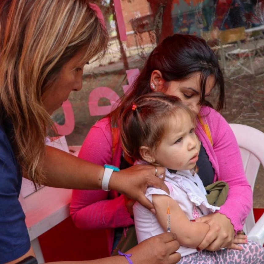 EL VACUNATORIO MÓVIL REFORZARÁ LA CAMPAÑA PARA LA PREVENCIÓN DEL SARAMPIÓN  