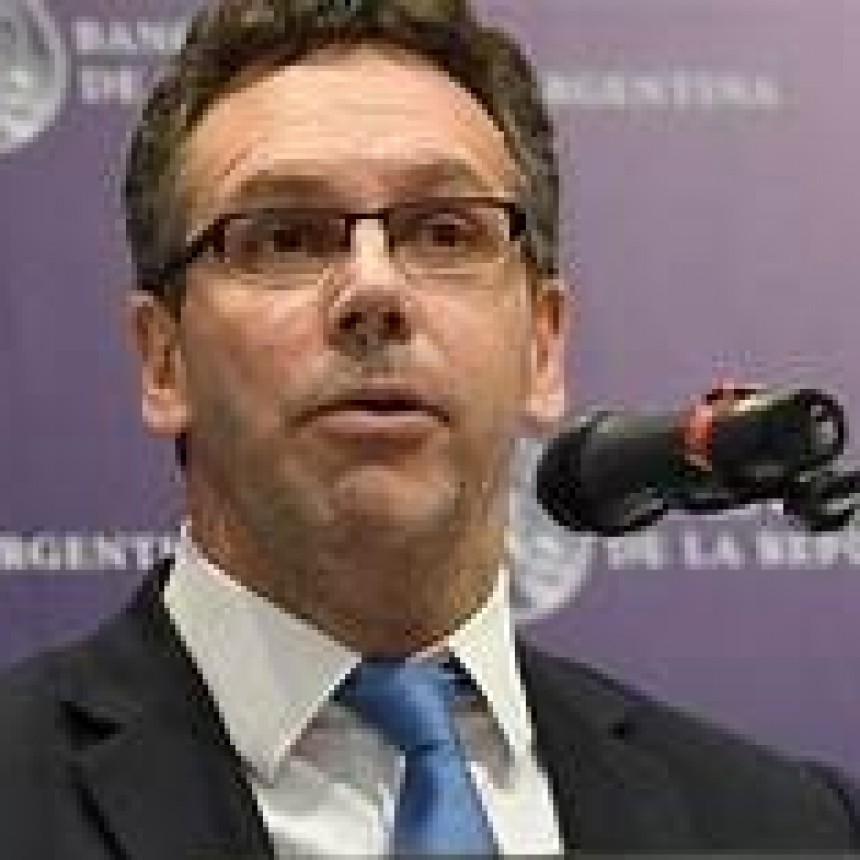 CEPO MUCHO MAS DURO Y SANDLERIS DIJO QUE LAS MEDIDAS CAMBIARIAS SON PARA PRESERVAR LAS RESERVAS INTERNACIONALES