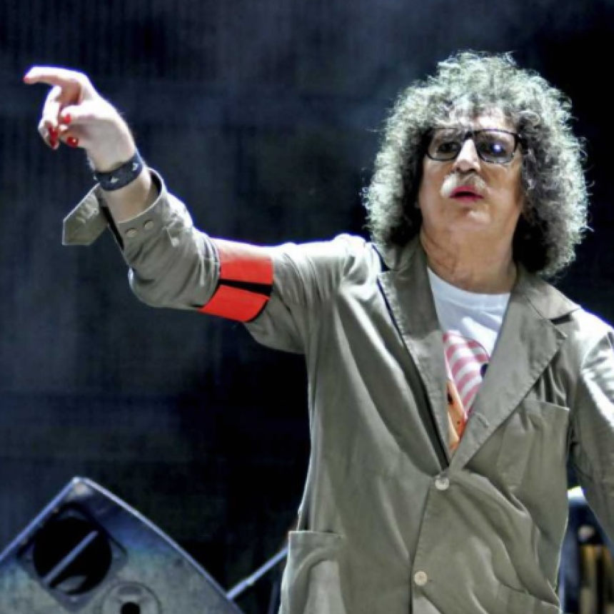 CHARLY GARCÍA: “SOY IGUAL QUE BOB DYLAN, PERO ME FALTAN LOS 900 PALOS VERDES QUE TIENE ÉL EN EL BANCO”