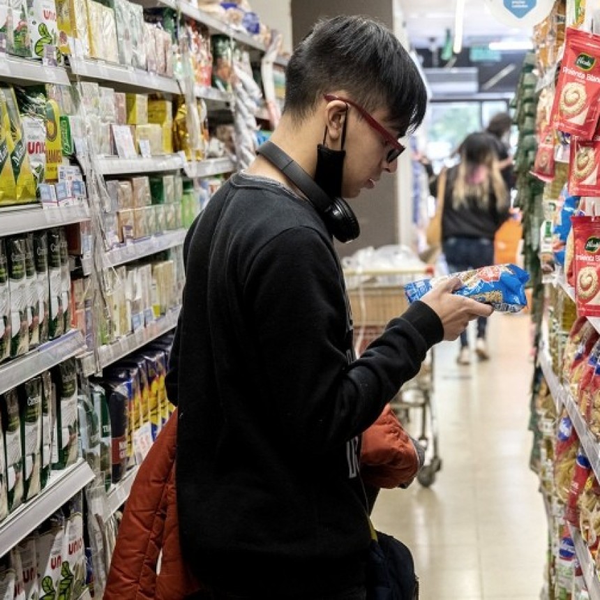 LA INFLACIÓN DE SEPTIEMBRE SE DESACELERÓ AL 6,2%, PERO EN 12 MESES SUPERÓ EL 80%