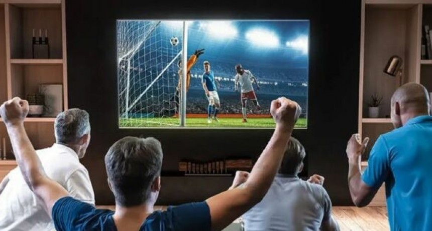 TELEVISORES, ACONDICIONADORES DE AIRE Y CELULARES EN 30 CUOTAS: MASSA PREPARA EL ANUNCIO OFICIAL