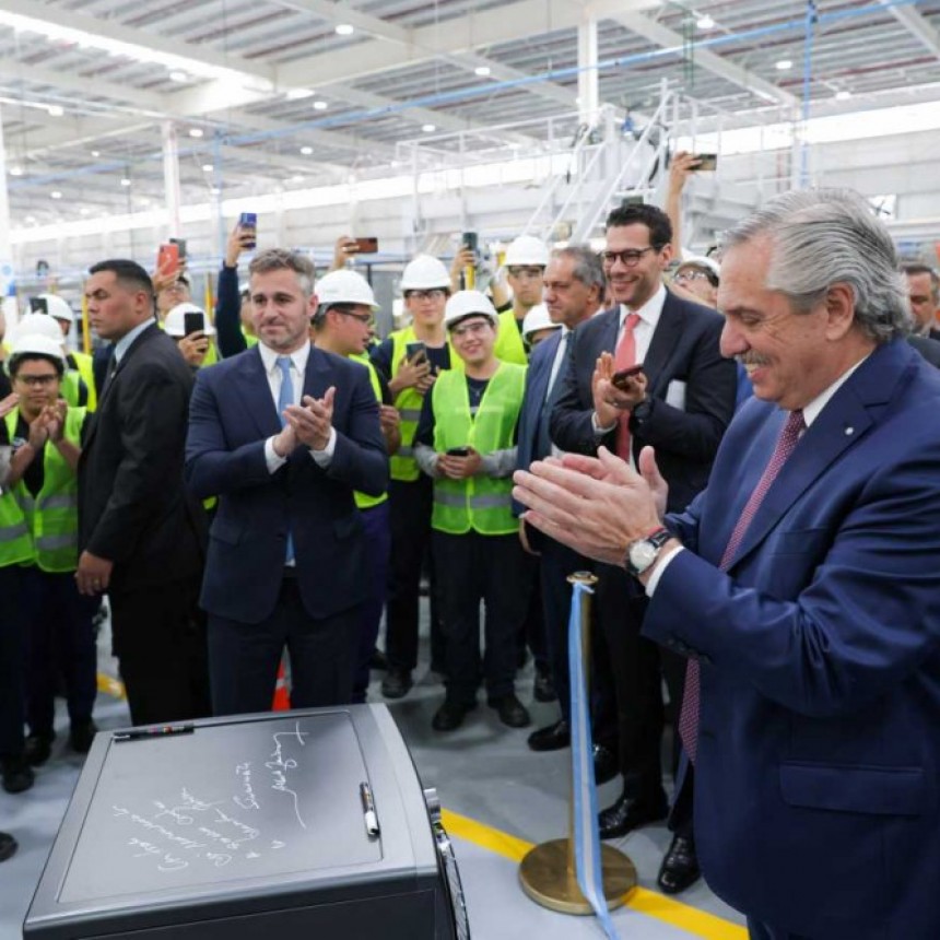 WHIRLPOOL INAUGURÓ EN EL MUNICIPIO BONAERENSE DE PILAR UNA NUEVA PLANTA DE DE ELECTRODOMÉSTICOS 