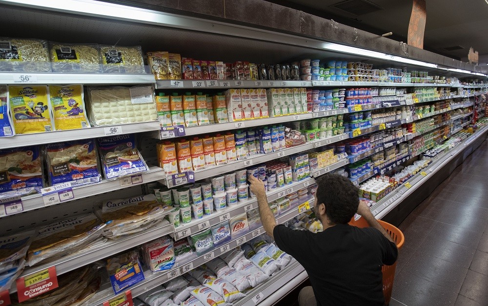 EL CONSUMO MASIVO SE DESPLOMÓ 4,4% EN SEPTIEMBRE, ARRASTRADO POR LA CAÍDA DE LOS SUPERMERCADOS