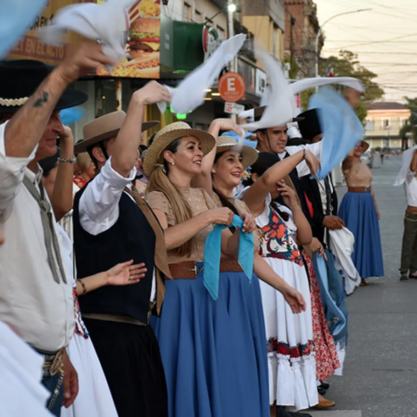 EL MES DE LA TRADICIÓN LLEGA CON FOLKLORE, VIDA RURAL Y MUCHO ASADO