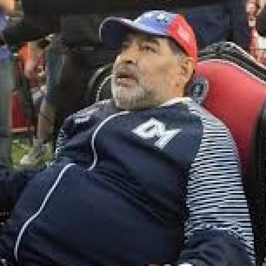 EL GIMNASIA DE MARADONA SE MIDE CON ESTUDIANTES EN UN DUELO POR NO DESCENDER