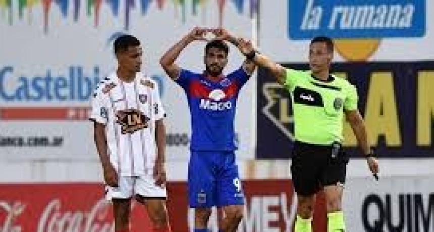 TIGRE GOLEÓ A CHACARITA EN EL CLÁSICO DE LA PRIMERA NACIONAL