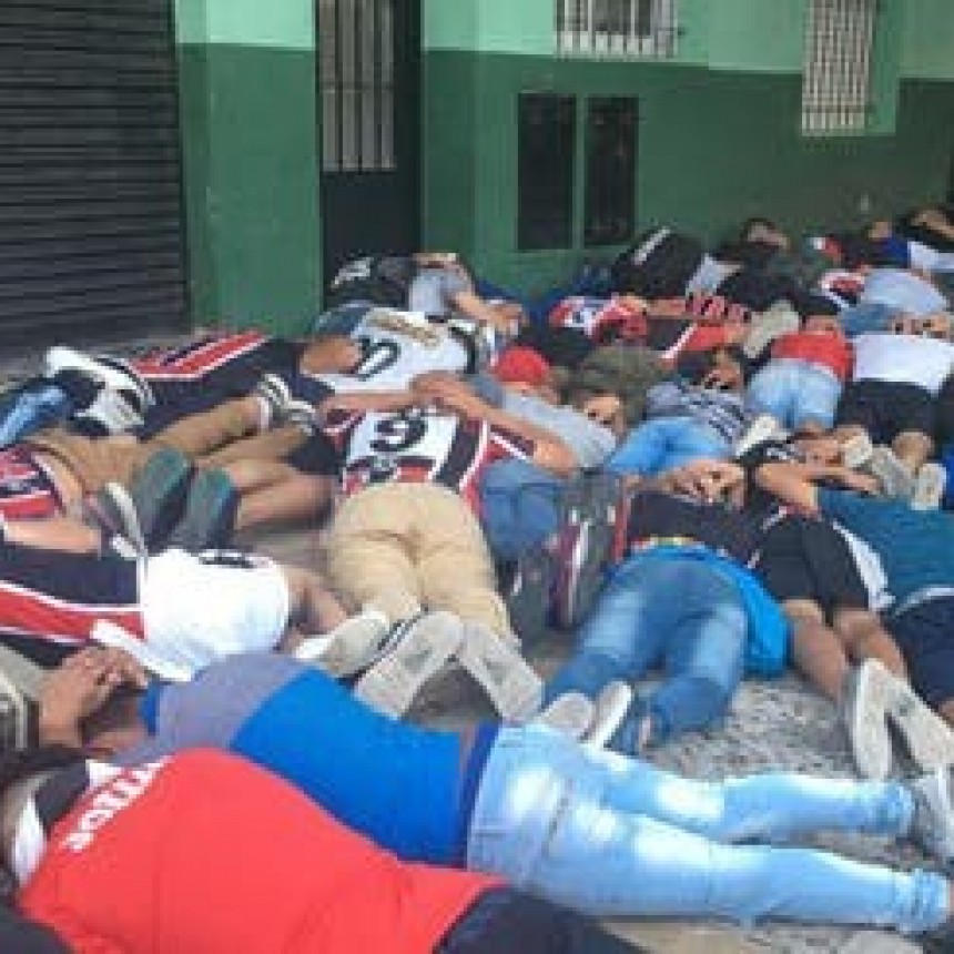 PROHÍBEN AL INGRESO A UN DIRIGENTE-BARRA DE CHACARITA Y A SU ESPOSA, LÍDER DE UNA DE LAS FACCIONES