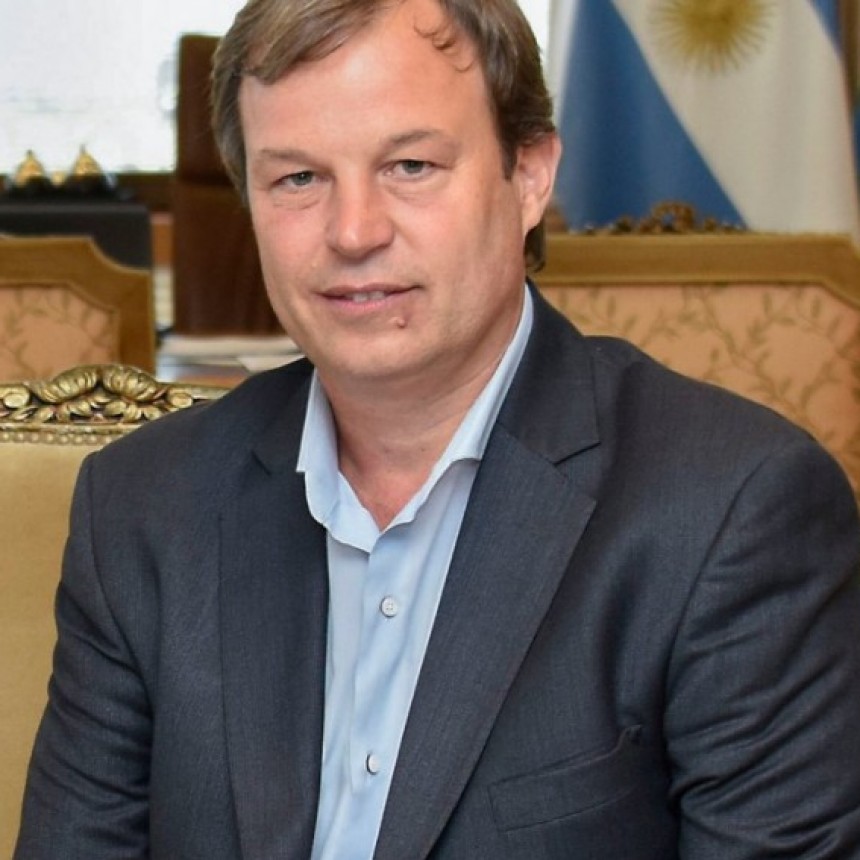 TIENE EPOC, ES OXIGENO-DEPENDIENTE Y PIDE AYUDA POR SU HIJO AL QUE DICE 