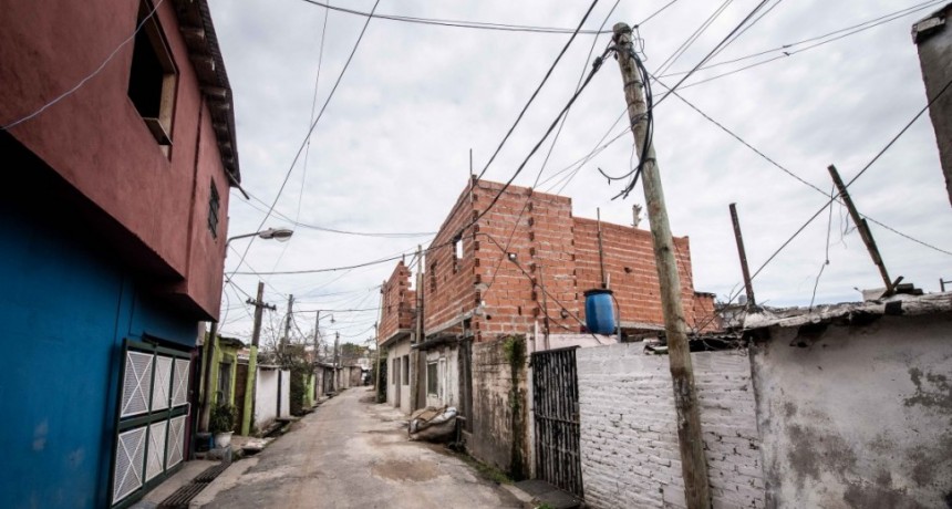CON EL GUIÑO DEL OBISPO, CARITAS Y TECHO EL CONCEJO DELIBERANTE VOTO UNA ORDENANZA PARA URBANIZAR LAS VILLAS