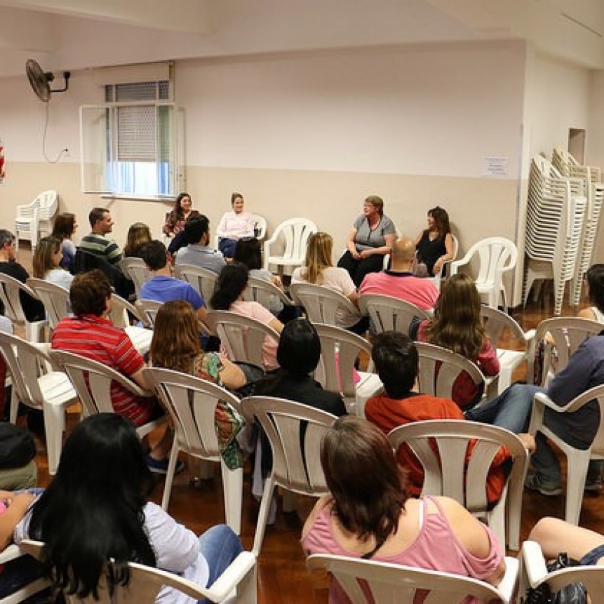 ÚLTIMO ENCUENTRO DEL CICLO DE CHARLAS SOBRE ADOPCIÓN