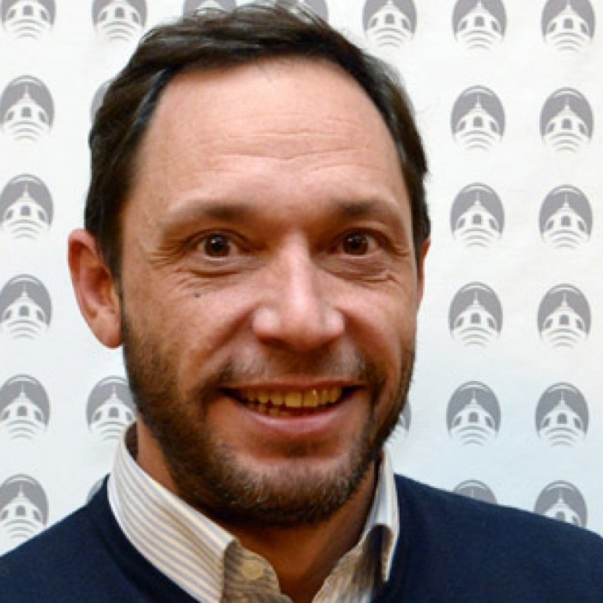 MAXIMILIANO FERRARO: 