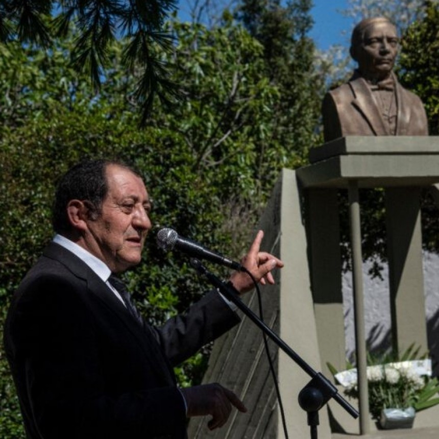 BENITO JUÁREZ FESTEJÓ SU 153 ANIVERSARIO