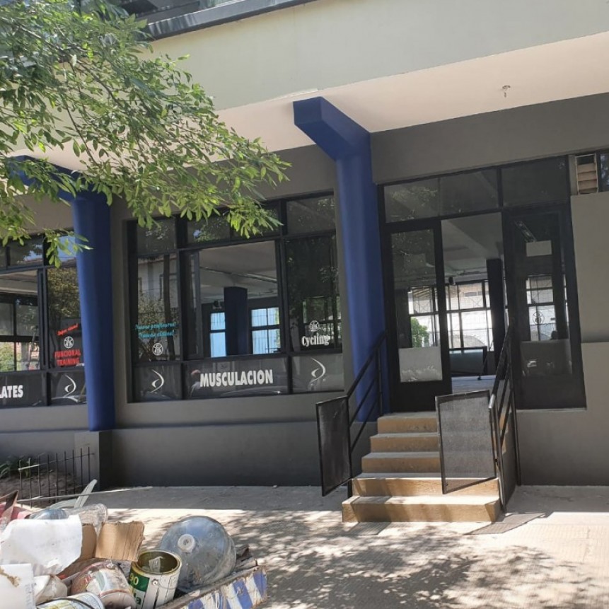 ¿QUE PASA EN EL CLUB ACASSUSO DE SAN ISIDRO?