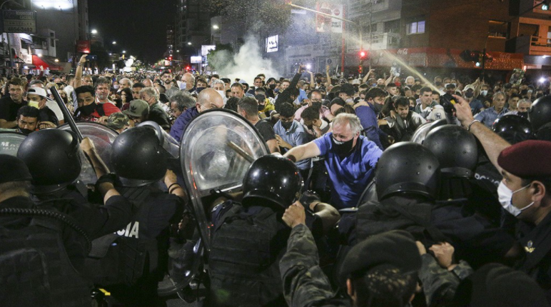 MARCHA EN RECLAMO DE JUSTICIA Y MÁS SEGURIDAD TRAS EL CRIMEN DEL QUIOSQUERO