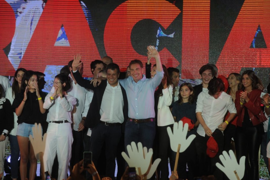 JUNTOS GANÓ EN LA PROVINCIA DE BUENOS AIRES, PERO SOLO POR EL 1,3%